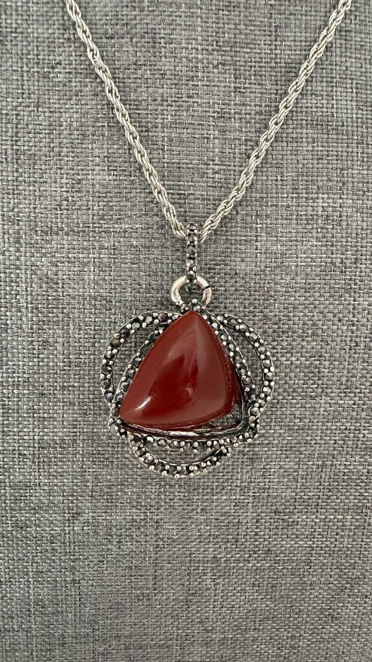 Vintage Carnelian Marcasite Twisted Chain Pendant Necklace